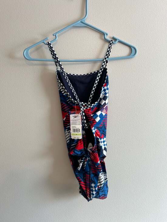 Speedo - Picture 2 of 3